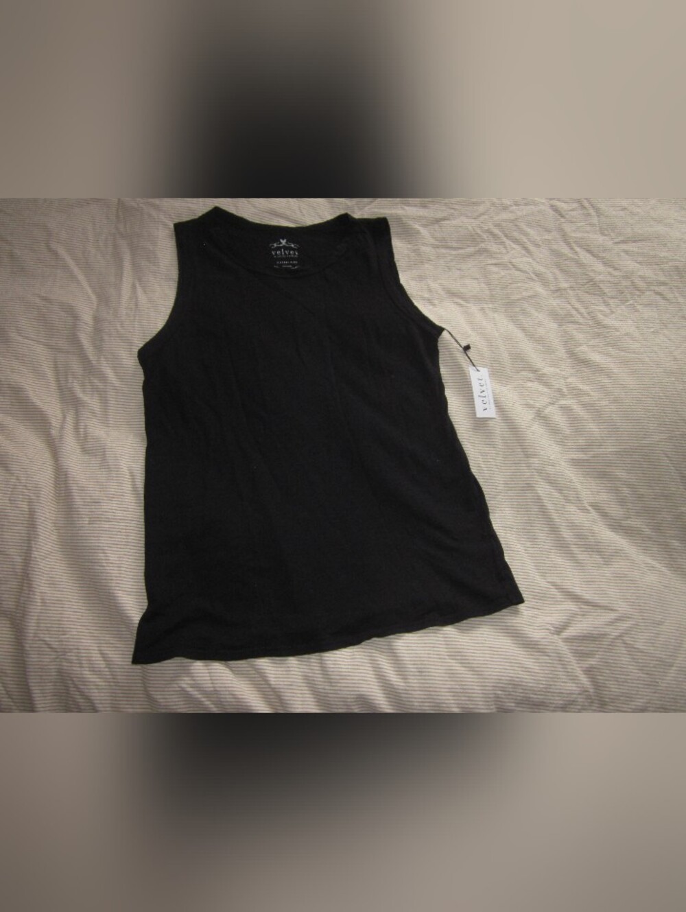 NWT Velvet by Graham & Spencer Black Vintage Slub Sleeveless Tank